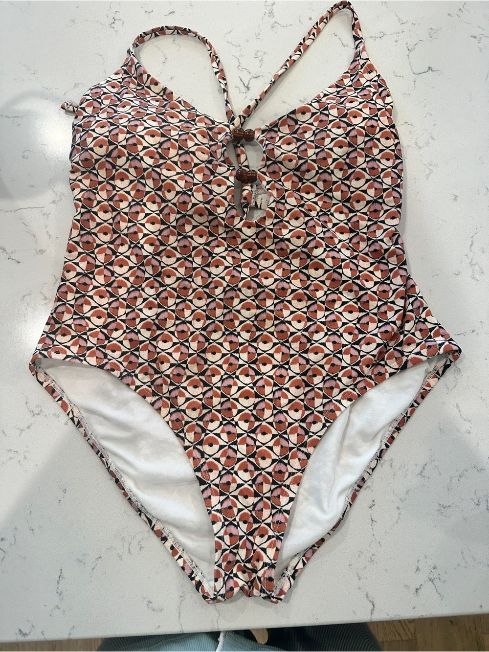 Shade & Shore Swimming suit and shorts - Picture 3 of 8
